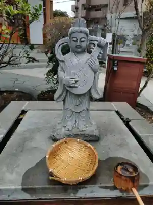 太上神社の{uncategorized: "未分類", other: "その他", undefined: "問題あり", building: "その他建物", grave: "お墓", sacred_gate: "鳥居", guardian: "狛犬", statue: "像", buddha: "仏像", history: "歴史", nature: "自然", garden: "庭園", animal: "動物", pagoda: "塔", temizu: "手水舎", mountain_gate: "山門・神門", sanctuary: "本殿・本堂", subordinate: "末社・摂社", art: "芸術", scenery: "景色", jizo: "地蔵", ema: "絵馬", goshuin: "御朱印", omikuji: "おみくじ", items: "授与品その他", amulet: "お守り", goshuincho: "御朱印帳", eats: "食事", festival: "お祭り", votive_dance: "神楽", shichigosan: "七五三参", wedding: "結婚式", experience: "体験その他", initially: "初詣", around: "周辺", anti_infection: "感染症対策"}