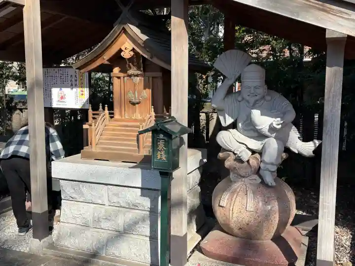 大鳥神社の{uncategorized: "未分類", other: "その他", undefined: "問題あり", building: "その他建物", grave: "お墓", sacred_gate: "鳥居", guardian: "狛犬", statue: "像", buddha: "仏像", history: "歴史", nature: "自然", garden: "庭園", animal: "動物", pagoda: "塔", temizu: "手水舎", mountain_gate: "山門・神門", sanctuary: "本殿・本堂", subordinate: "末社・摂社", art: "芸術", scenery: "景色", jizo: "地蔵", ema: "絵馬", goshuin: "御朱印", omikuji: "おみくじ", items: "授与品その他", amulet: "お守り", goshuincho: "御朱印帳", eats: "食事", festival: "お祭り", votive_dance: "神楽", shichigosan: "七五三参", wedding: "結婚式", experience: "体験その他", initially: "初詣", around: "周辺", anti_infection: "感染症対策"}