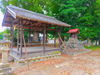 川島神社（宮田町）の末社・摂社
