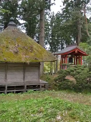 達谷西光寺(岩手県)