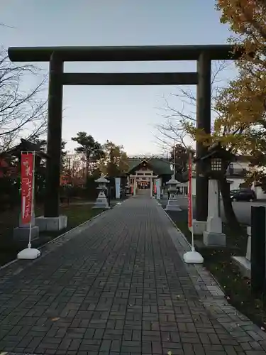 烈々布神社の鳥居