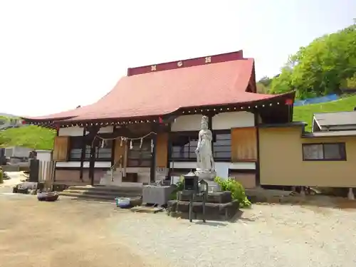 伊勢原 法泉寺の本殿・本堂