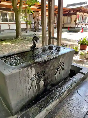 猿賀神社の手水