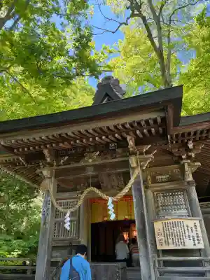 戸隠神社九頭龍社の{uncategorized: "未分類", other: "その他", undefined: "問題あり", building: "その他建物", grave: "お墓", sacred_gate: "鳥居", guardian: "狛犬", statue: "像", buddha: "仏像", history: "歴史", nature: "自然", garden: "庭園", animal: "動物", pagoda: "塔", temizu: "手水舎", mountain_gate: "山門・神門", sanctuary: "本殿・本堂", subordinate: "末社・摂社", art: "芸術", scenery: "景色", jizo: "地蔵", ema: "絵馬", goshuin: "御朱印", omikuji: "おみくじ", items: "授与品その他", amulet: "お守り", goshuincho: "御朱印帳", eats: "食事", festival: "お祭り", votive_dance: "神楽", shichigosan: "七五三参", wedding: "結婚式", experience: "体験その他", initially: "初詣", around: "周辺", anti_infection: "感染症対策"}