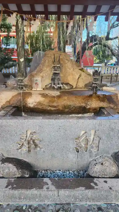 浅草神社の手水舎