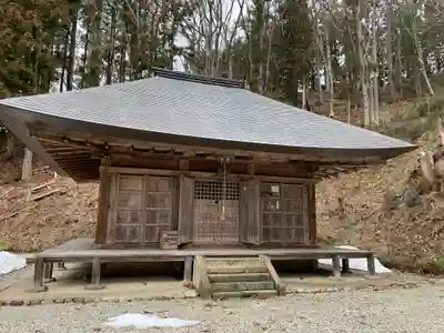 中ノ沢観音堂の本殿・本堂