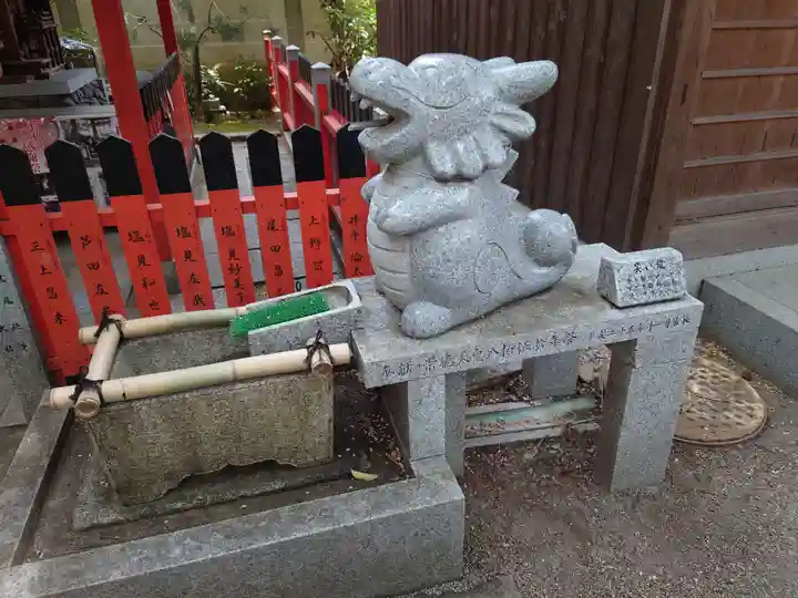 白峯神宮の手水舎