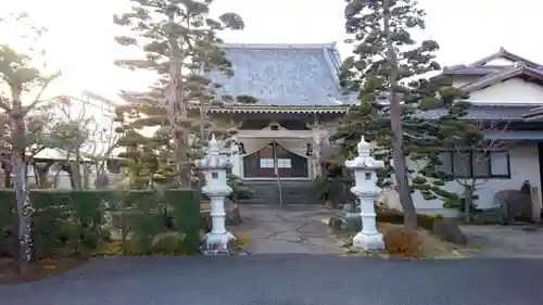 妙蔵寺の本殿・本堂