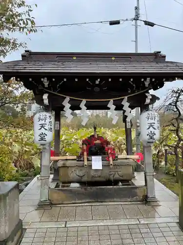 寛永寺不忍池弁天堂の手水舎