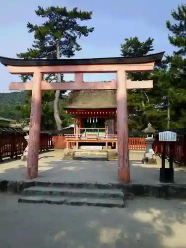 清盛神社の鳥居