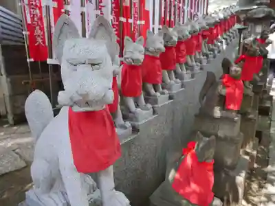 豊川稲荷東京別院の狛犬