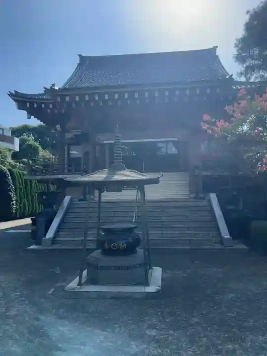 総持寺の{uncategorized: "未分類", other: "その他", undefined: "問題あり", building: "その他建物", grave: "お墓", sacred_gate: "鳥居", guardian: "狛犬", statue: "像", buddha: "仏像", history: "歴史", nature: "自然", garden: "庭園", animal: "動物", pagoda: "塔", temizu: "手水舎", mountain_gate: "山門・神門", sanctuary: "本殿・本堂", subordinate: "末社・摂社", art: "芸術", scenery: "景色", jizo: "地蔵", ema: "絵馬", goshuin: "御朱印", omikuji: "おみくじ", items: "授与品その他", amulet: "お守り", goshuincho: "御朱印帳", eats: "食事", festival: "お祭り", votive_dance: "神楽", shichigosan: "七五三参", wedding: "結婚式", experience: "体験その他", initially: "初詣", around: "周辺", anti_infection: "感染症対策"}