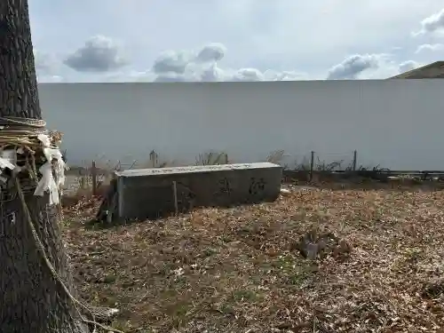 守田神社の{uncategorized: "未分類", other: "その他", undefined: "問題あり", building: "その他建物", grave: "お墓", sacred_gate: "鳥居", guardian: "狛犬", statue: "像", buddha: "仏像", history: "歴史", nature: "自然", garden: "庭園", animal: "動物", pagoda: "塔", temizu: "手水舎", mountain_gate: "山門・神門", sanctuary: "本殿・本堂", subordinate: "末社・摂社", art: "芸術", scenery: "景色", jizo: "地蔵", ema: "絵馬", goshuin: "御朱印", omikuji: "おみくじ", items: "授与品その他", amulet: "お守り", goshuincho: "御朱印帳", eats: "食事", festival: "お祭り", votive_dance: "神楽", shichigosan: "七五三参", wedding: "結婚式", experience: "体験その他", initially: "初詣", around: "周辺", anti_infection: "感染症対策"}