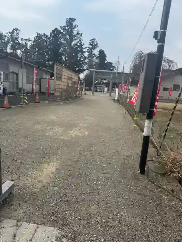 二柱神社の{uncategorized: "未分類", other: "その他", undefined: "問題あり", building: "その他建物", grave: "お墓", sacred_gate: "鳥居", guardian: "狛犬", statue: "像", buddha: "仏像", history: "歴史", nature: "自然", garden: "庭園", animal: "動物", pagoda: "塔", temizu: "手水舎", mountain_gate: "山門・神門", sanctuary: "本殿・本堂", subordinate: "末社・摂社", art: "芸術", scenery: "景色", jizo: "地蔵", ema: "絵馬", goshuin: "御朱印", omikuji: "おみくじ", items: "授与品その他", amulet: "お守り", goshuincho: "御朱印帳", eats: "食事", festival: "お祭り", votive_dance: "神楽", shichigosan: "七五三参", wedding: "結婚式", experience: "体験その他", initially: "初詣", around: "周辺", anti_infection: "感染症対策"}