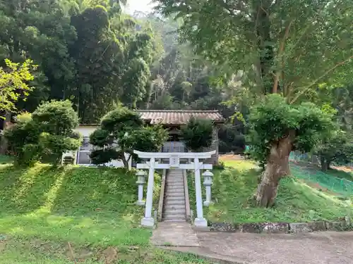 山神神社の鳥居