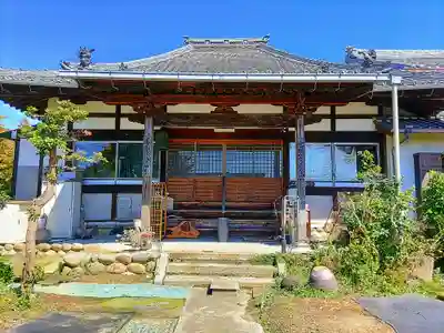 宝長寺の本殿・本堂