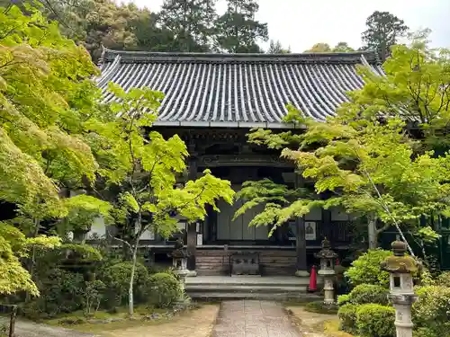 西明寺の本殿・本堂