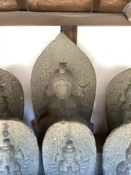 三十三観音堂(堀田地区)の仏像
