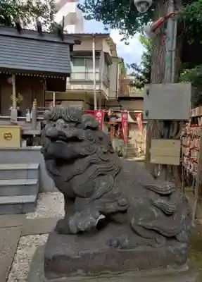 高円寺氷川神社の狛犬