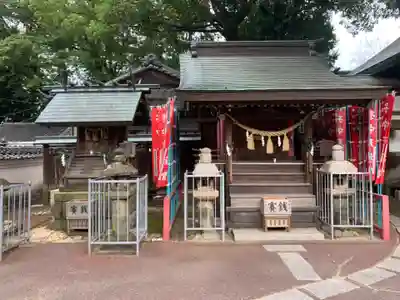 挙母神社の本殿・本堂