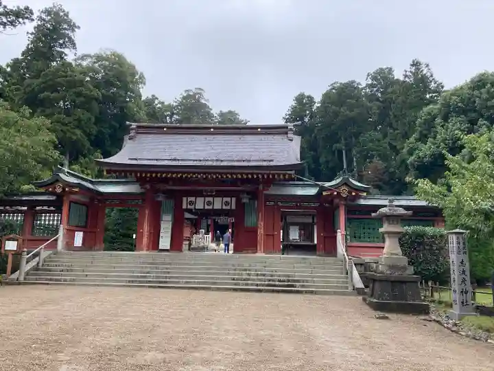 志波彦神社・鹽竈神社の山門・神門