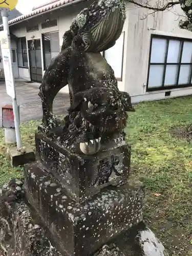 多氣神社の狛犬