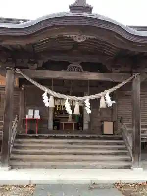八幡秋田神社の{uncategorized: "未分類", other: "その他", undefined: "問題あり", building: "その他建物", grave: "お墓", sacred_gate: "鳥居", guardian: "狛犬", statue: "像", buddha: "仏像", history: "歴史", nature: "自然", garden: "庭園", animal: "動物", pagoda: "塔", temizu: "手水舎", mountain_gate: "山門・神門", sanctuary: "本殿・本堂", subordinate: "末社・摂社", art: "芸術", scenery: "景色", jizo: "地蔵", ema: "絵馬", goshuin: "御朱印", omikuji: "おみくじ", items: "授与品その他", amulet: "お守り", goshuincho: "御朱印帳", eats: "食事", festival: "お祭り", votive_dance: "神楽", shichigosan: "七五三参", wedding: "結婚式", experience: "体験その他", initially: "初詣", around: "周辺", anti_infection: "感染症対策"}