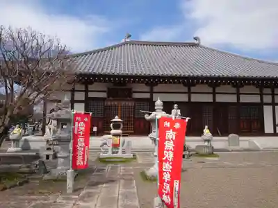 全東院の本殿・本堂