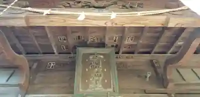 女體神社のその他建物