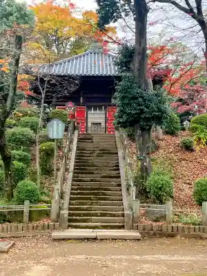 喜多院の{uncategorized: "未分類", other: "その他", undefined: "問題あり", building: "その他建物", grave: "お墓", sacred_gate: "鳥居", guardian: "狛犬", statue: "像", buddha: "仏像", history: "歴史", nature: "自然", garden: "庭園", animal: "動物", pagoda: "塔", temizu: "手水舎", mountain_gate: "山門・神門", sanctuary: "本殿・本堂", subordinate: "末社・摂社", art: "芸術", scenery: "景色", jizo: "地蔵", ema: "絵馬", goshuin: "御朱印", omikuji: "おみくじ", items: "授与品その他", amulet: "お守り", goshuincho: "御朱印帳", eats: "食事", festival: "お祭り", votive_dance: "神楽", shichigosan: "七五三参", wedding: "結婚式", experience: "体験その他", initially: "初詣", around: "周辺", anti_infection: "感染症対策"}