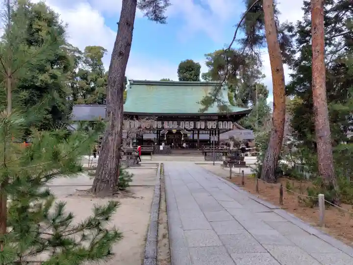 今宮神社の{uncategorized: "未分類", other: "その他", undefined: "問題あり", building: "その他建物", grave: "お墓", sacred_gate: "鳥居", guardian: "狛犬", statue: "像", buddha: "仏像", history: "歴史", nature: "自然", garden: "庭園", animal: "動物", pagoda: "塔", temizu: "手水舎", mountain_gate: "山門・神門", sanctuary: "本殿・本堂", subordinate: "末社・摂社", art: "芸術", scenery: "景色", jizo: "地蔵", ema: "絵馬", goshuin: "御朱印", omikuji: "おみくじ", items: "授与品その他", amulet: "お守り", goshuincho: "御朱印帳", eats: "食事", festival: "お祭り", votive_dance: "神楽", shichigosan: "七五三参", wedding: "結婚式", experience: "体験その他", initially: "初詣", around: "周辺", anti_infection: "感染症対策"}
