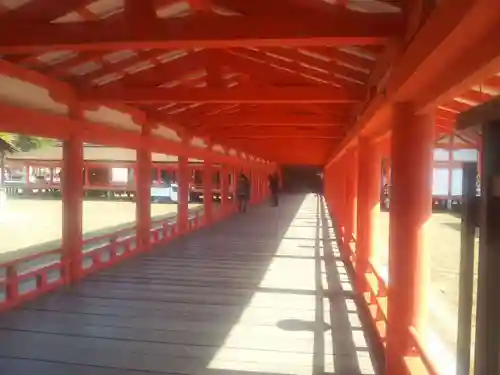 厳島神社の建物その他