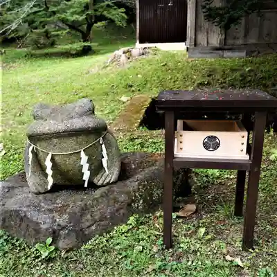 土津神社|こどもと出世の神さまの狛犬