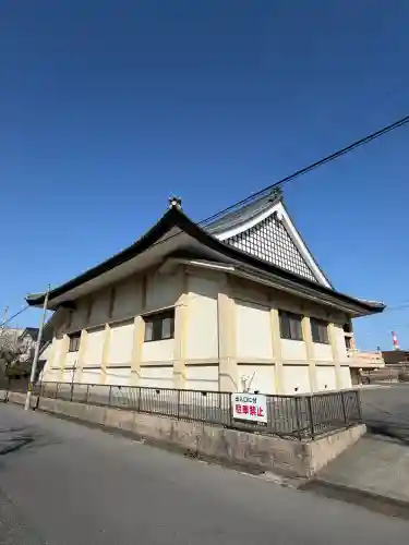 信光寺の{uncategorized: "未分類", other: "その他", undefined: "問題あり", building: "その他建物", grave: "お墓", sacred_gate: "鳥居", guardian: "狛犬", statue: "像", buddha: "仏像", history: "歴史", nature: "自然", garden: "庭園", animal: "動物", pagoda: "塔", temizu: "手水舎", mountain_gate: "山門・神門", sanctuary: "本殿・本堂", subordinate: "末社・摂社", art: "芸術", scenery: "景色", jizo: "地蔵", ema: "絵馬", goshuin: "御朱印", omikuji: "おみくじ", items: "授与品その他", amulet: "お守り", goshuincho: "御朱印帳", eats: "食事", festival: "お祭り", votive_dance: "神楽", shichigosan: "七五三参", wedding: "結婚式", experience: "体験その他", initially: "初詣", around: "周辺", anti_infection: "感染症対策"}