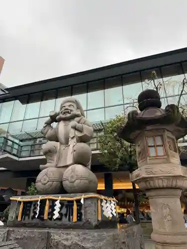 神田神社（神田明神）の{uncategorized: "未分類", other: "その他", undefined: "問題あり", building: "その他建物", grave: "お墓", sacred_gate: "鳥居", guardian: "狛犬", statue: "像", buddha: "仏像", history: "歴史", nature: "自然", garden: "庭園", animal: "動物", pagoda: "塔", temizu: "手水舎", mountain_gate: "山門・神門", sanctuary: "本殿・本堂", subordinate: "末社・摂社", art: "芸術", scenery: "景色", jizo: "地蔵", ema: "絵馬", goshuin: "御朱印", omikuji: "おみくじ", items: "授与品その他", amulet: "お守り", goshuincho: "御朱印帳", eats: "食事", festival: "お祭り", votive_dance: "神楽", shichigosan: "七五三参", wedding: "結婚式", experience: "体験その他", initially: "初詣", around: "周辺", anti_infection: "感染症対策"}
