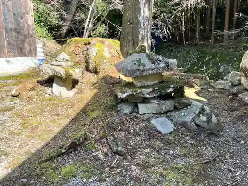 岩上神社(滋賀県)