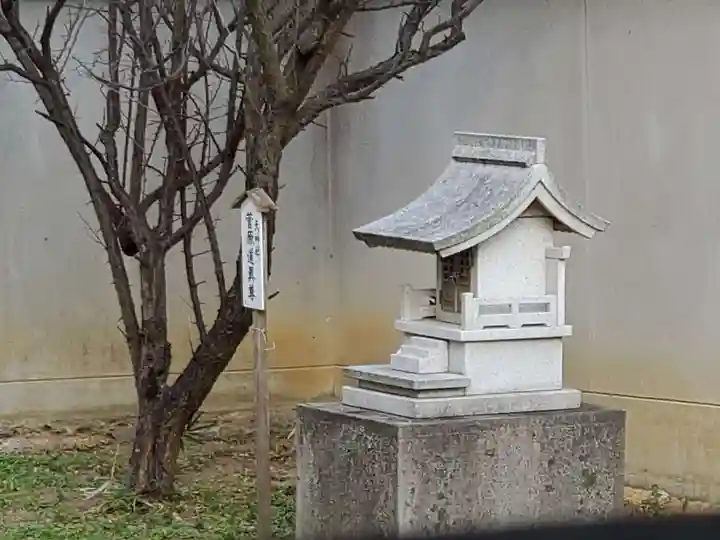 宗賢神社の末社・摂社