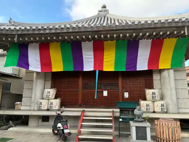 大黒寺の{uncategorized: "未分類", other: "その他", undefined: "問題あり", building: "その他建物", grave: "お墓", sacred_gate: "鳥居", guardian: "狛犬", statue: "像", buddha: "仏像", history: "歴史", nature: "自然", garden: "庭園", animal: "動物", pagoda: "塔", temizu: "手水舎", mountain_gate: "山門・神門", sanctuary: "本殿・本堂", subordinate: "末社・摂社", art: "芸術", scenery: "景色", jizo: "地蔵", ema: "絵馬", goshuin: "御朱印", omikuji: "おみくじ", items: "授与品その他", amulet: "お守り", goshuincho: "御朱印帳", eats: "食事", festival: "お祭り", votive_dance: "神楽", shichigosan: "七五三参", wedding: "結婚式", experience: "体験その他", initially: "初詣", around: "周辺", anti_infection: "感染症対策"}