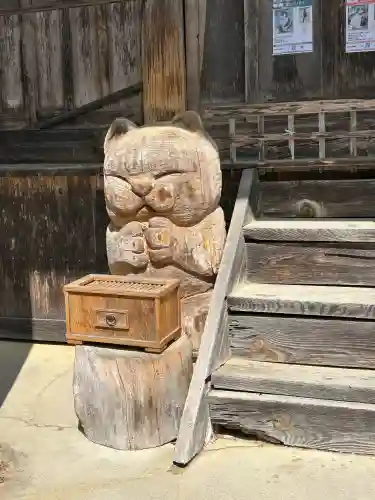 修那羅山安宮神社の{uncategorized: "未分類", other: "その他", undefined: "問題あり", building: "その他建物", grave: "お墓", sacred_gate: "鳥居", guardian: "狛犬", statue: "像", buddha: "仏像", history: "歴史", nature: "自然", garden: "庭園", animal: "動物", pagoda: "塔", temizu: "手水舎", mountain_gate: "山門・神門", sanctuary: "本殿・本堂", subordinate: "末社・摂社", art: "芸術", scenery: "景色", jizo: "地蔵", ema: "絵馬", goshuin: "御朱印", omikuji: "おみくじ", items: "授与品その他", amulet: "お守り", goshuincho: "御朱印帳", eats: "食事", festival: "お祭り", votive_dance: "神楽", shichigosan: "七五三参", wedding: "結婚式", experience: "体験その他", initially: "初詣", around: "周辺", anti_infection: "感染症対策"}