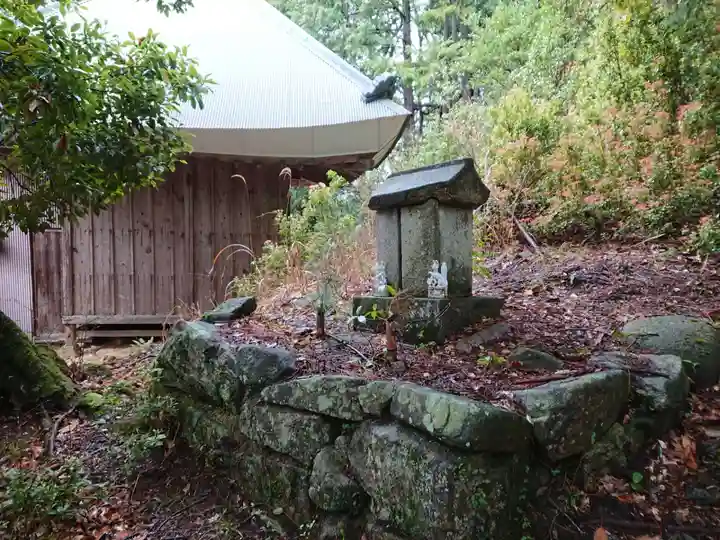 薬玉神社の末社・摂社
