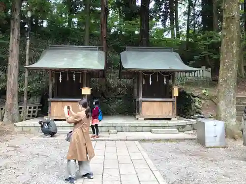 諏訪大社下社春宮の末社・摂社