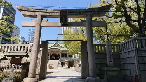 難波神社の鳥居