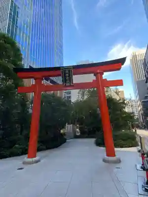 福徳神社（芽吹稲荷）の鳥居