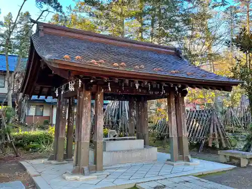 上杉神社の手水舎
