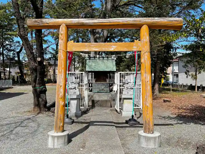 笠屋神社の末社・摂社