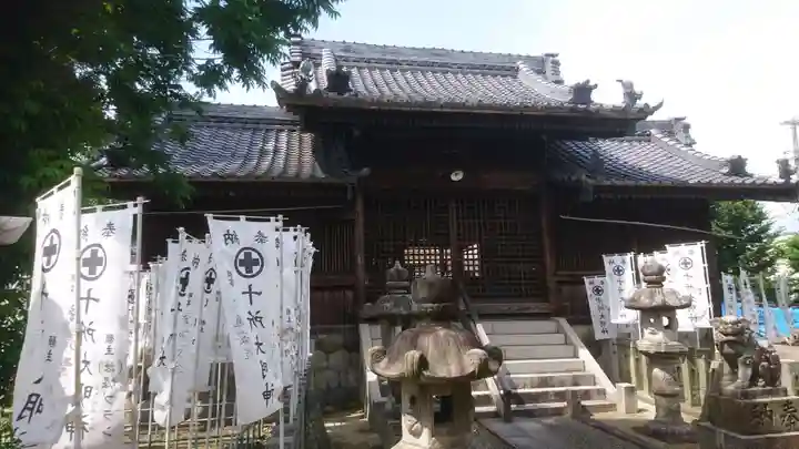 十所社の本殿・本堂