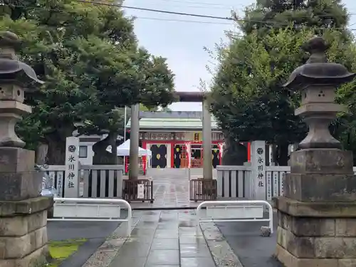 池袋氷川神社の鳥居