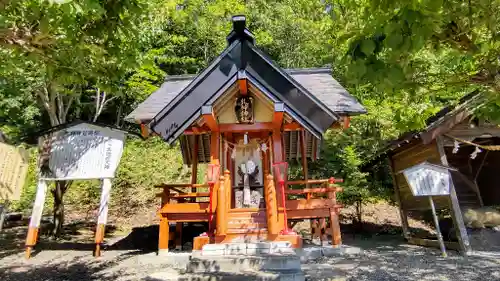 浦幌神社・乳神神社の末社・摂社