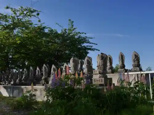 極楽山　浄土寺の地蔵