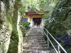 神内神社の建物その他